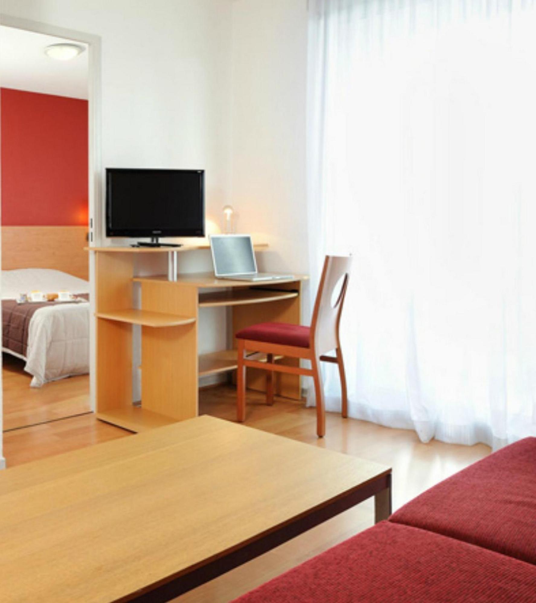 Apart-hotel Sejours & Affaires Park Lane